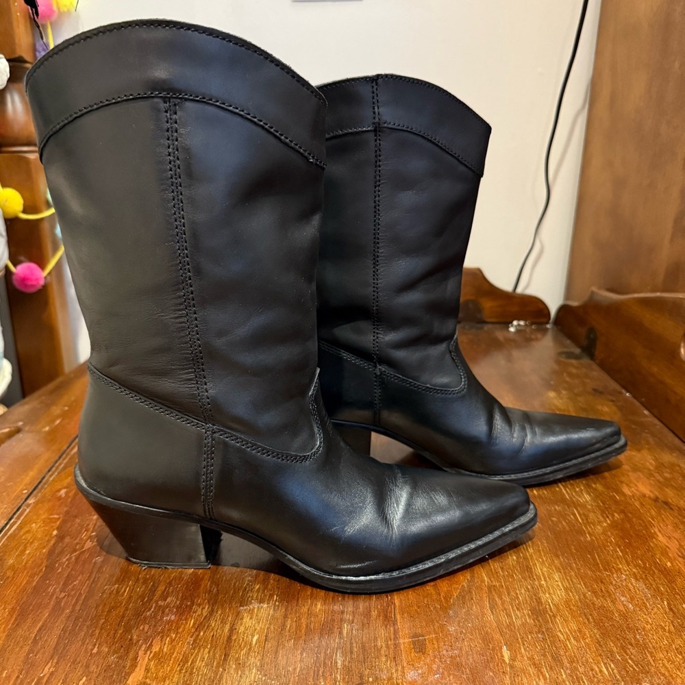 Zara Black Heeled Boots 100% leather! Size 7.5